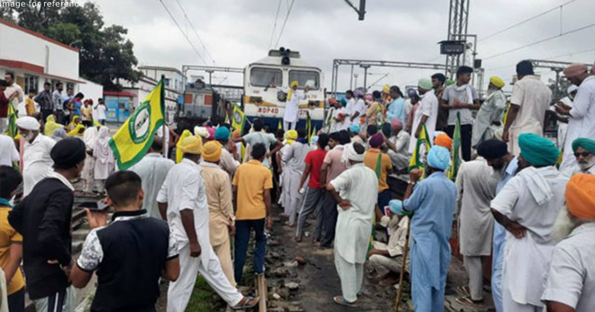 Samyukt Kisan Morcha hold 'rail roko' stir across Punjab over MSP issue
